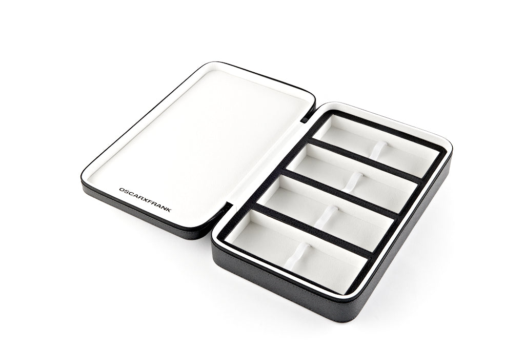 TRAVEL CASE - BLACK