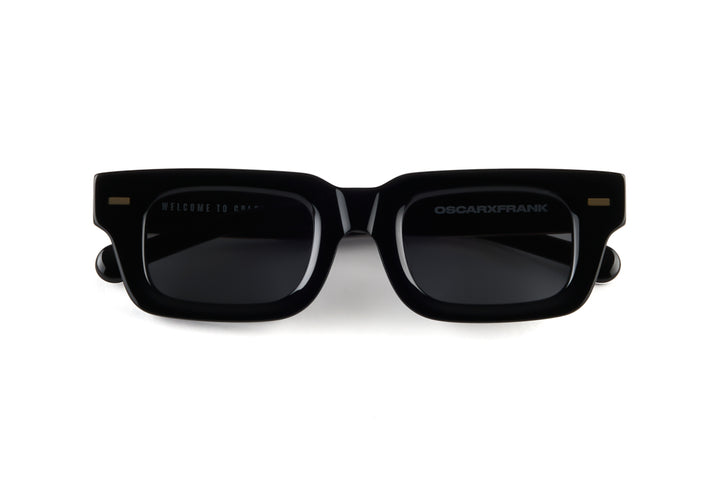 クレイグ・ジョーンズ「ウェルカム・トゥ・コロンビア」 - グロスブラック / スプーン