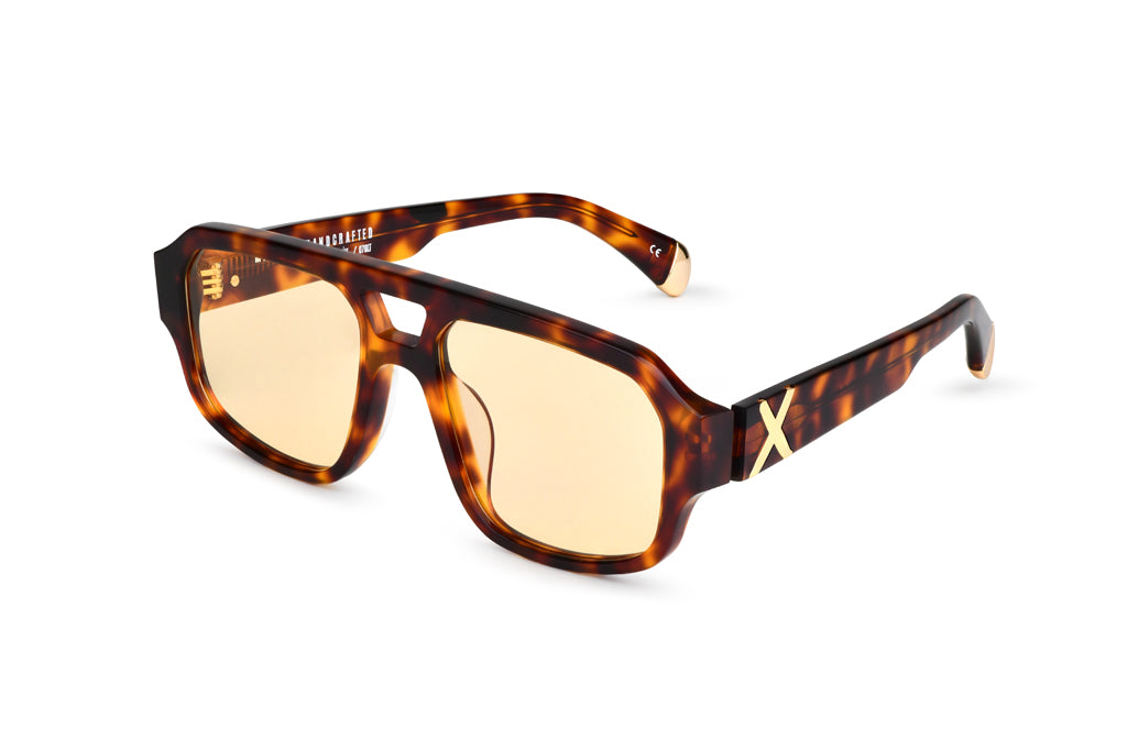 马卡蒂 - 浅玳瑁色 / 黄色 光致变色