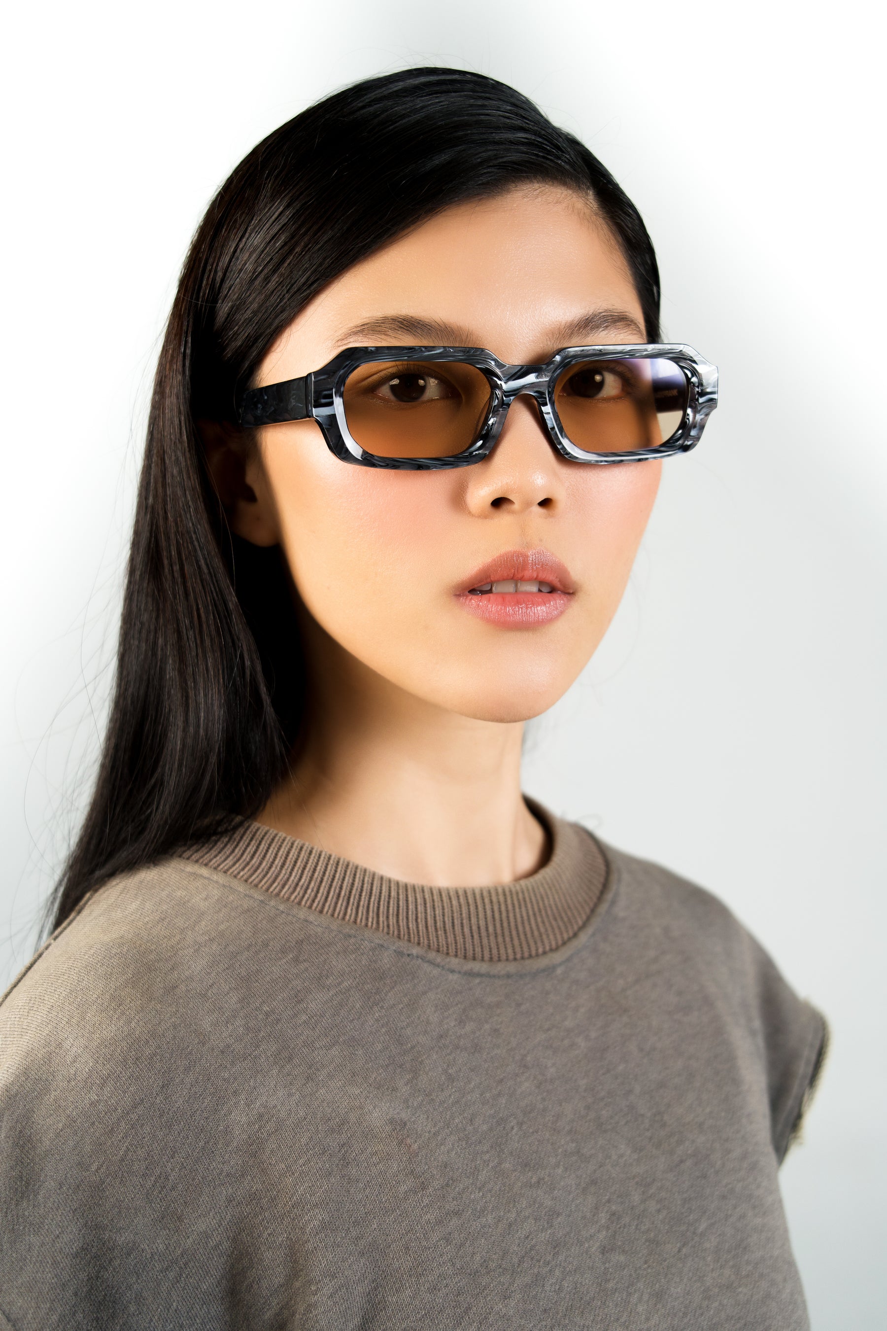 NAKEN — PEARL BLACK / COLA PHOTOCHROMIC