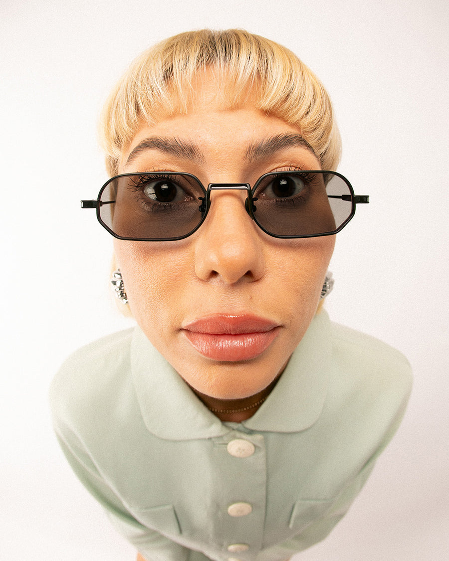 MR ZUZU - Matte Black Titanium / Cola Lens
