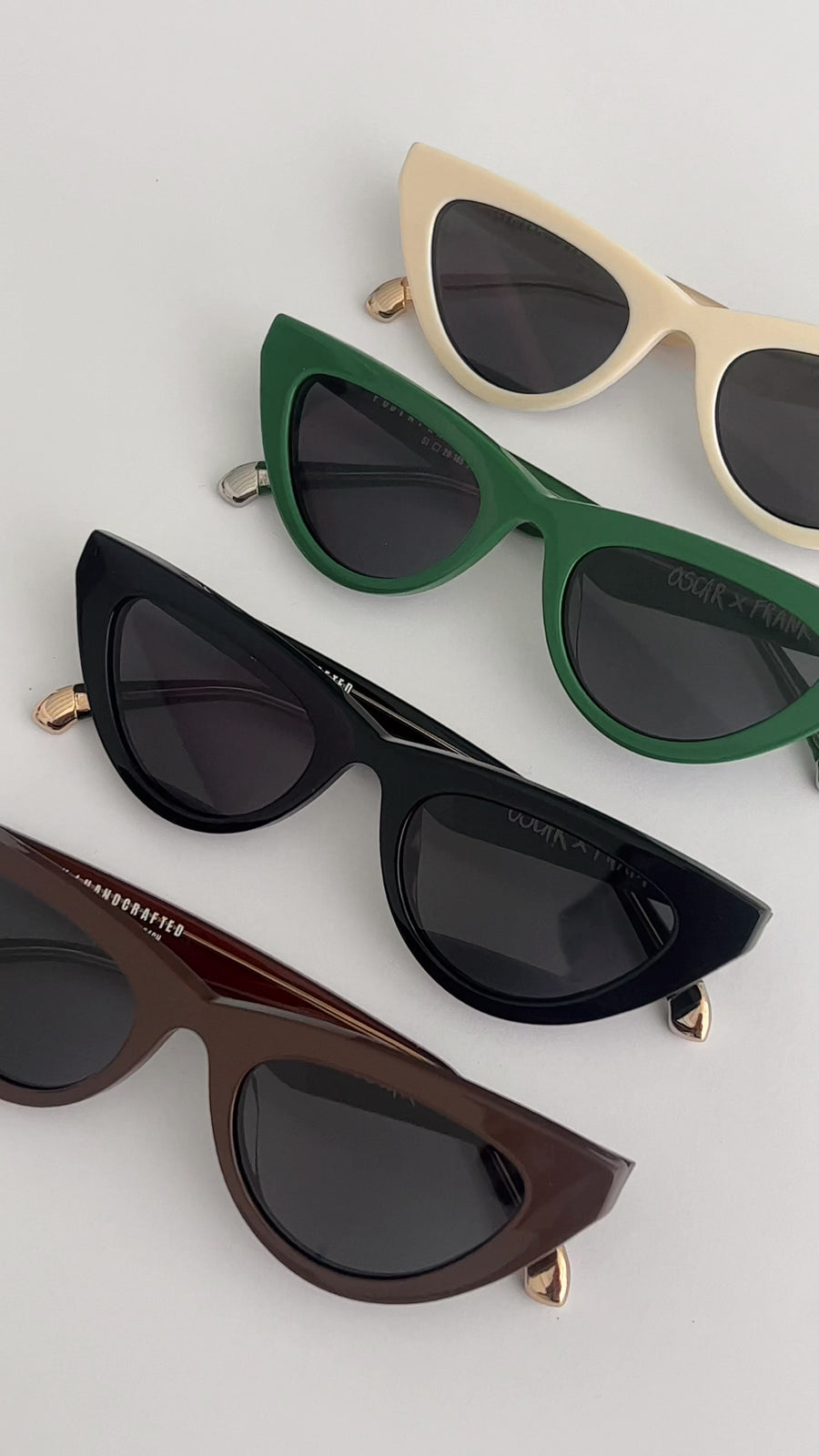 フランス限定品エメラルドグリーン クリスタル サングラス メガネ ラインストーン 風神 - エメラルドグリーン – Oscar & Frank Eyewear