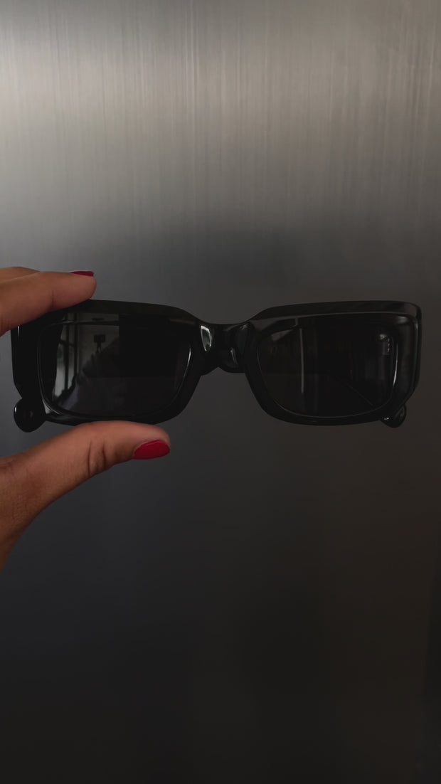 corteiz サングラス CORTEZ/ GLOSS BLACK – Oscar & Frank Eyewear