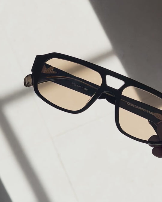 MAKATI Gloss Black Purple Photochromic main image 0