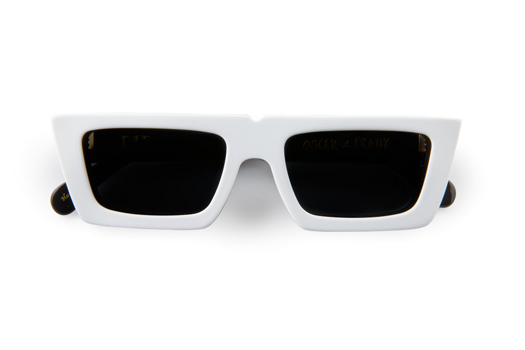 LIL JET/ WHITE BLACK